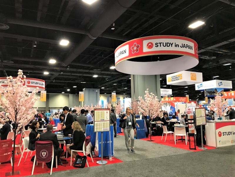 海外大学との交流促進のために、3大国際教育交流フェア(NAFSA、EAIE