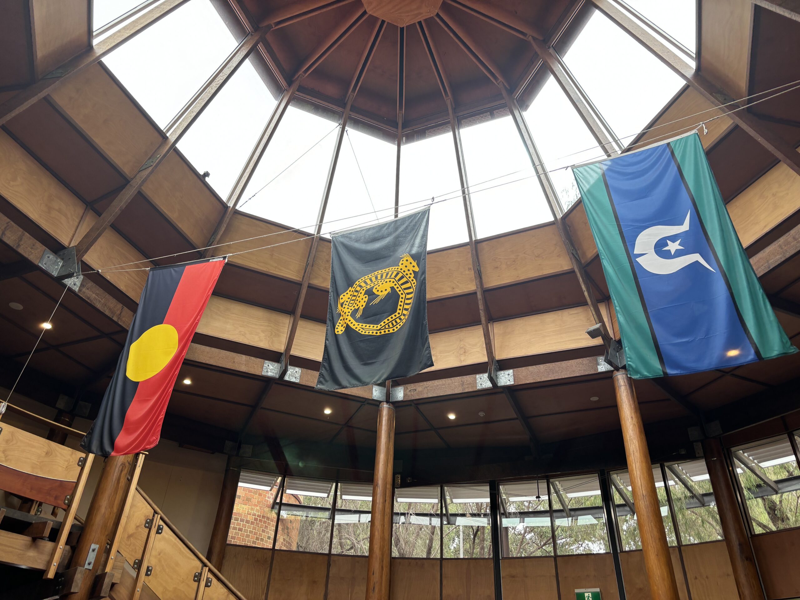 大学ツアー（カーティン大学）：Centre for Aboriginal Studies内部の様子